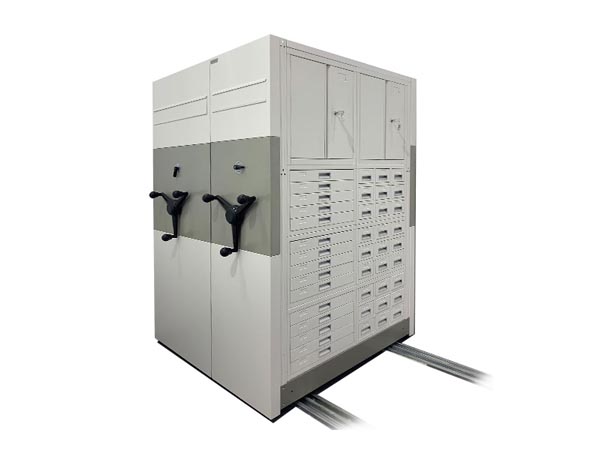 Mobile Healthcare Shelving